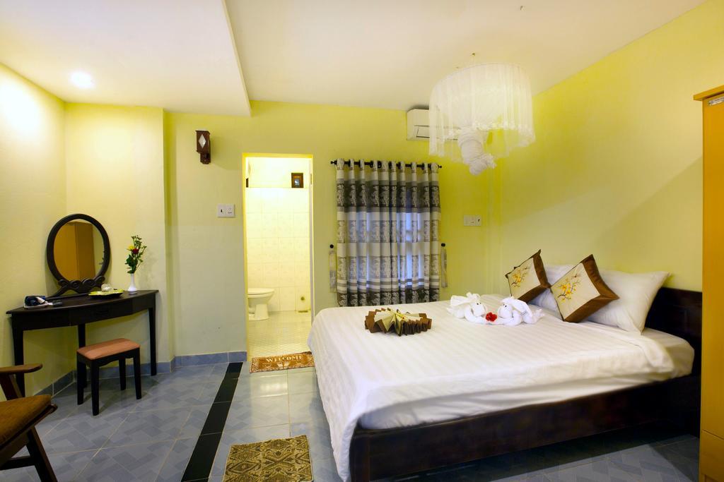 Plum Tree Homestay Hoi An Exterior foto